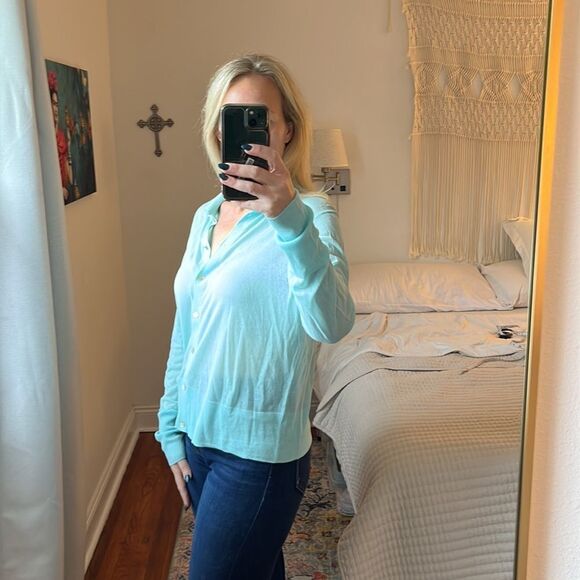 Vince Shirt‎ Womens XL Blue Collared Slim Fit Button Front Cotton Top - Picture 3 of 9